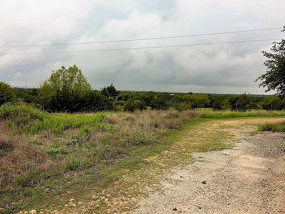 3rd image of 4888 County Road 1105