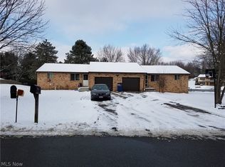 3483-3485 Dotwood St NW, North Canton, OH
