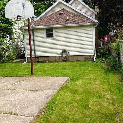 4th image of 209 Lane Ave NW