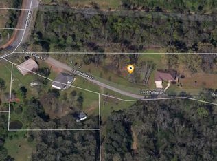 201 Lost Valley Ln, Russellville, AR 72802