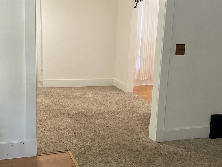 417 W Ferry St — Photo 15