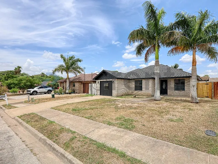 5011 Jason Dr — Photo 5