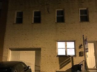 940 Dudley St, Philadelphia, PA 19148
