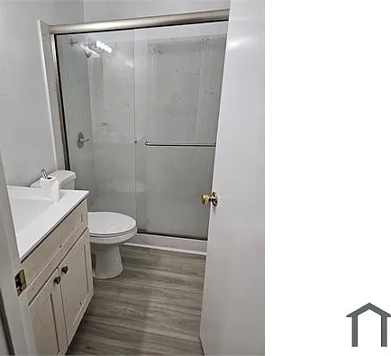 2 bed, 800 sqft, $2,300 — Photo 1