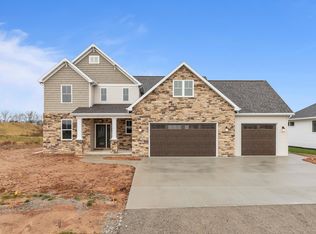 244 Spartan Dr, Appleton, WI 54913