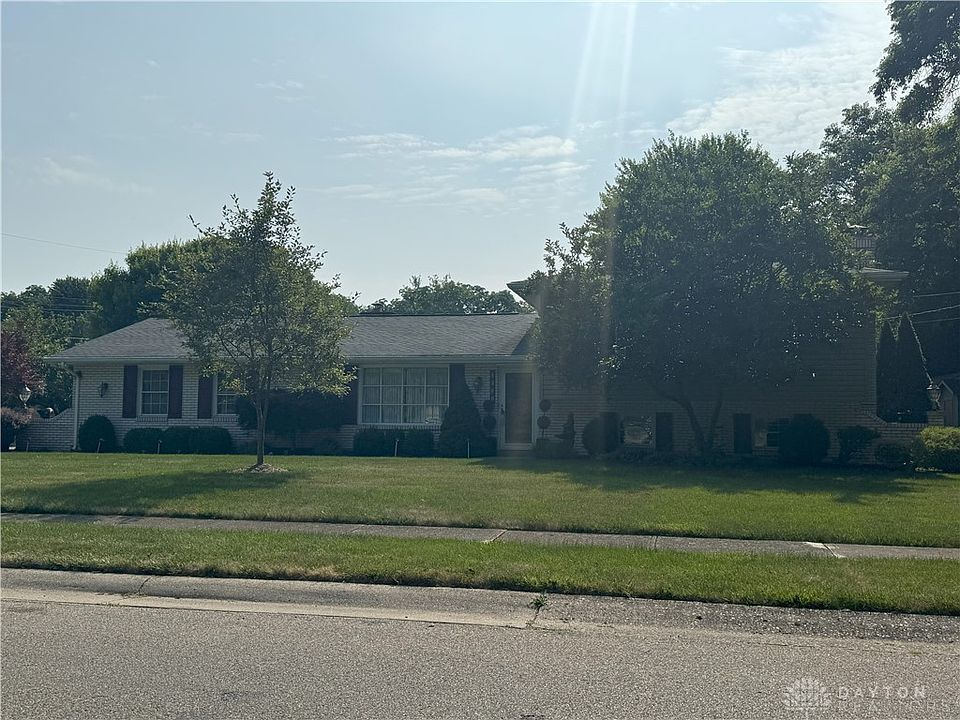 1st image of 5396 Crystal Dr