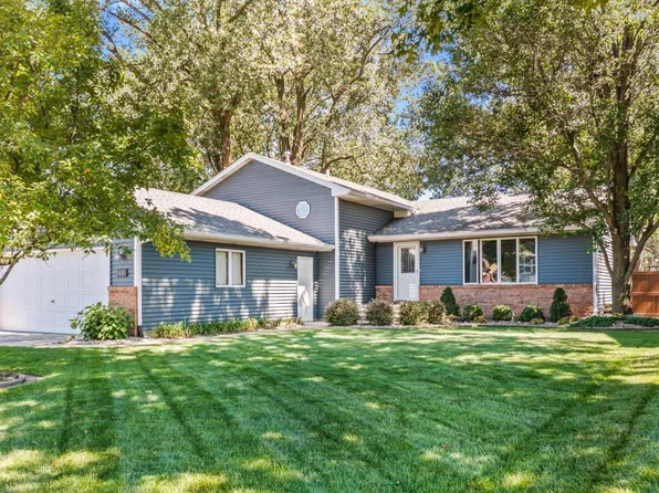 631 N Rueth Dr, Griffith, IN 46319