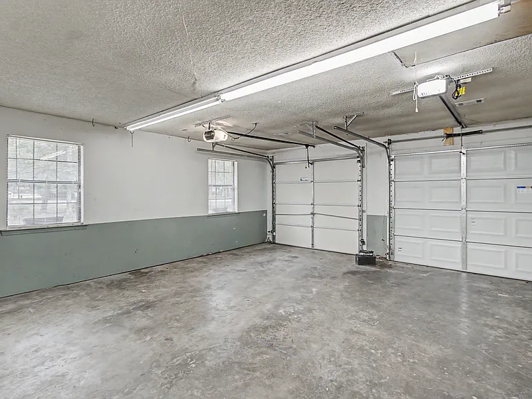 21 Pinewood Ln — Photo 23