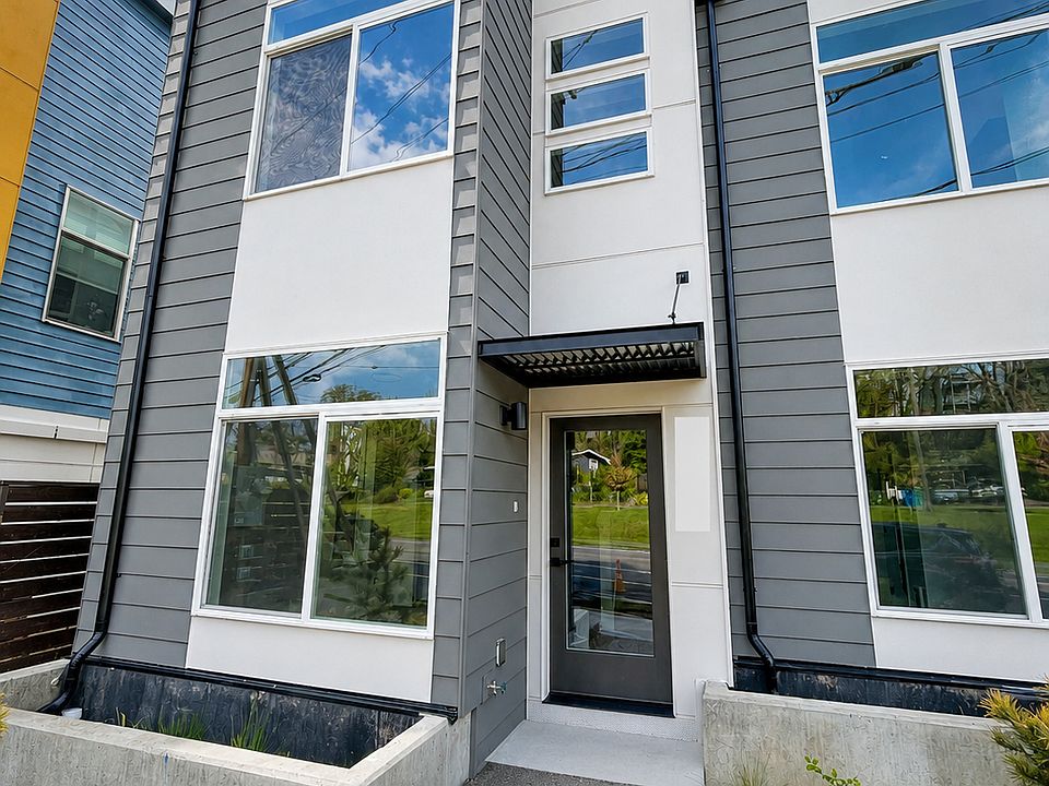 Entrance - front door