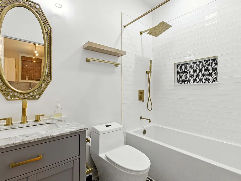 860 W Buckingham Pl #1E — Photo 11