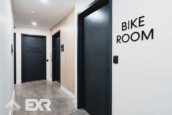 Rented by EXR | media 28