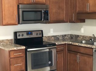 2304 Raleigh Ct APT 5, Clarksville, TN 37043