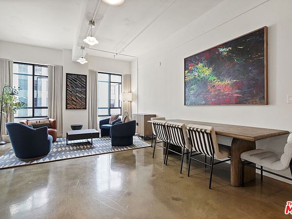 5th image of 849 S Broadway #403
