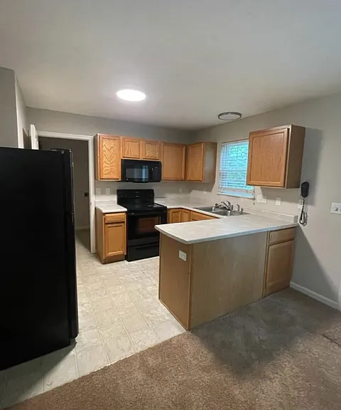 205 Birch Ln — Photo 3