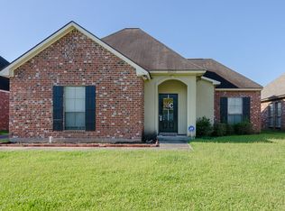 40317 Crestridge Dr, Gonzales, LA 70737