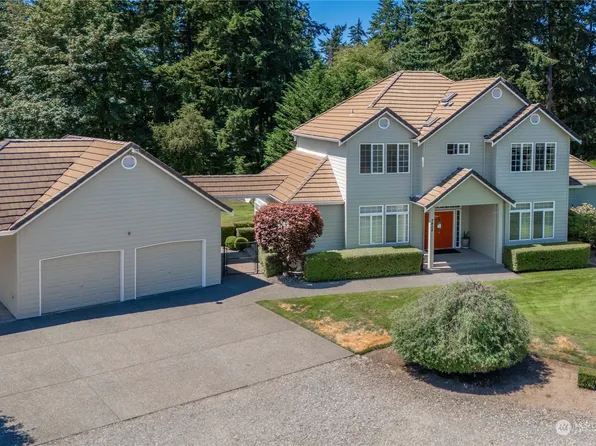 7408 40th Avenue Ct E, Tacoma, WA 98443