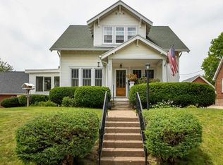 2085 Mullin Rd, Dubuque, IA 52001