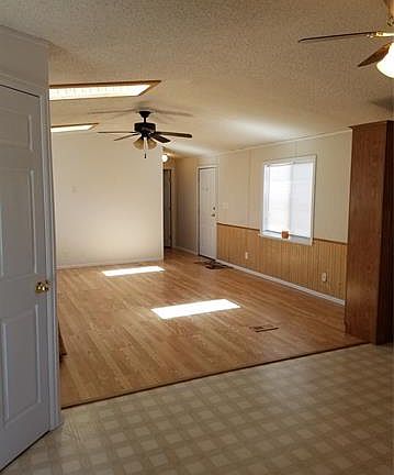 5th image of 125 Mojave Way