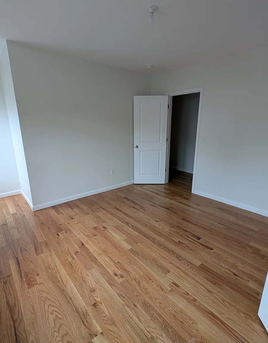 3 bed, $2,550 — Photo 2