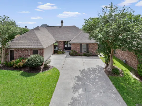10766 Oakley Trace Dr, Baton Rouge, LA 70809