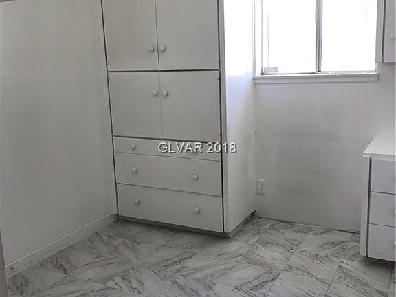 4th image of 6500 Aberdeen Ln