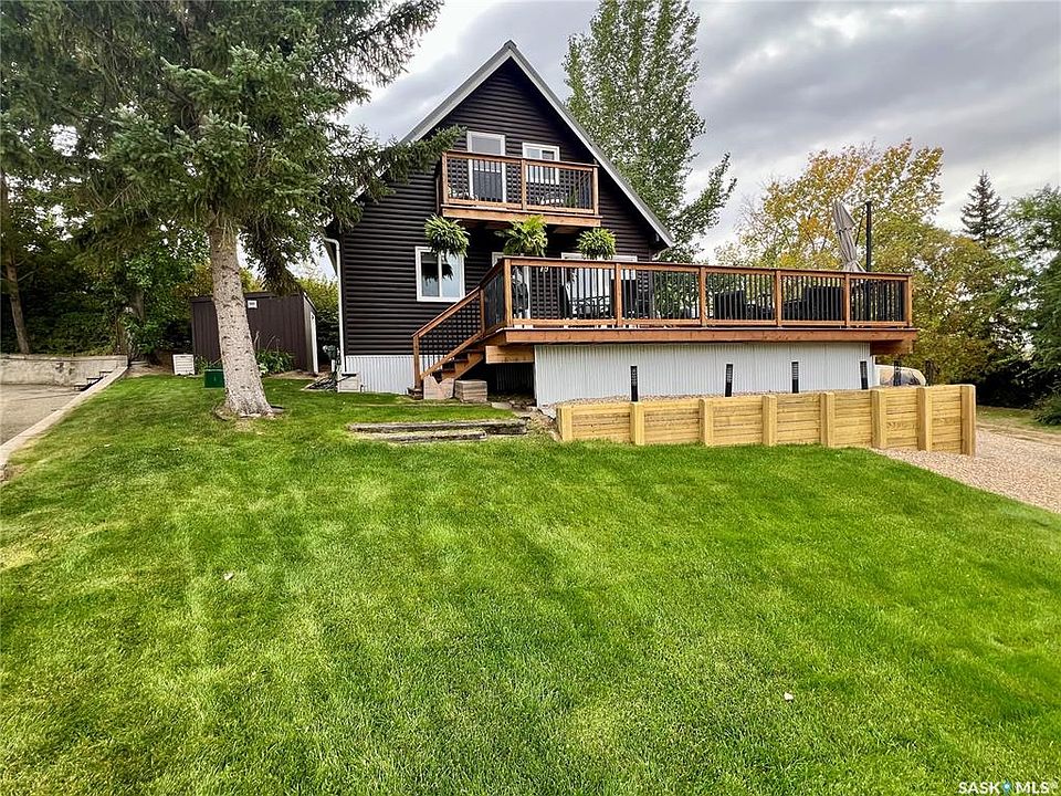 1st image of 79 Snedden CRESCENT