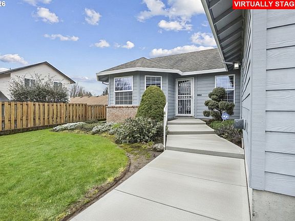 2nd image of 964 SE 27th St