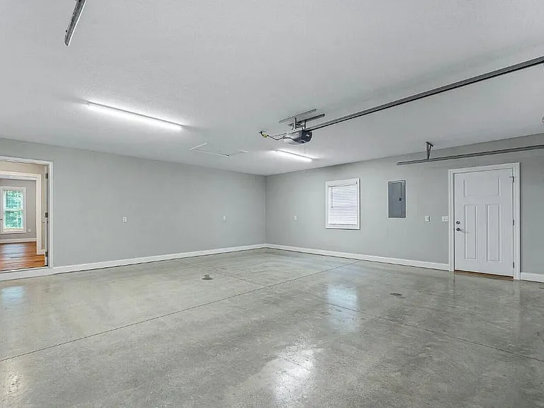108 Lechmere Dr — Photo 28