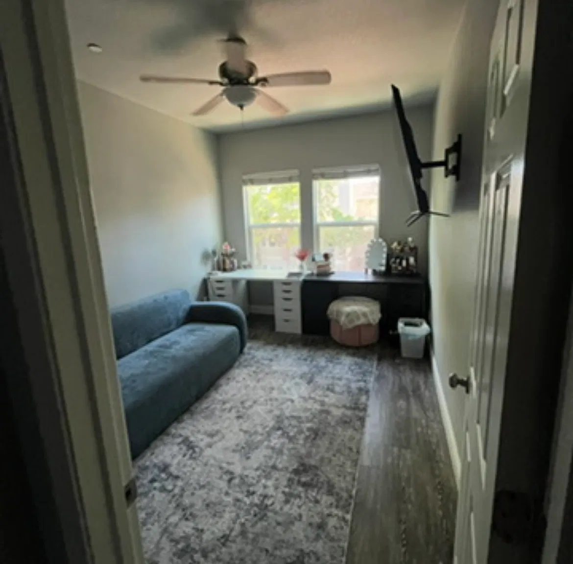 3 bed, 1561 sqft, $2,650 — Photo 2