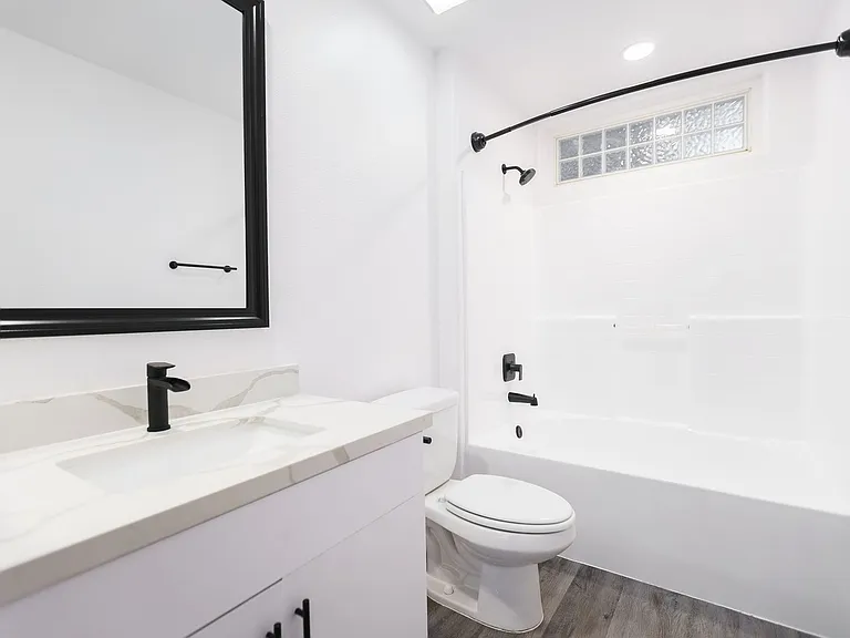 2820 Sawtelle Blvd — Photo 113