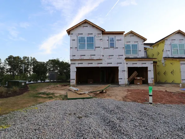 53 Dorado Dr #196, Angier, NC 27501