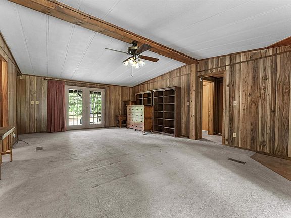 3rd image of 14835 Pace Rd