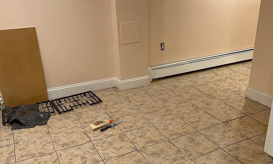2nd image of 197 E 39th St Floor Basement