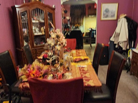 5th image of 326 E 26th St