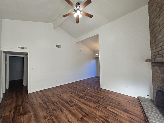 4th image of 1326 Oak Terrace Ct APT 7