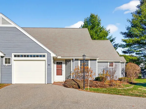 21 Winterberry Court #21, Cumberland, ME 04021