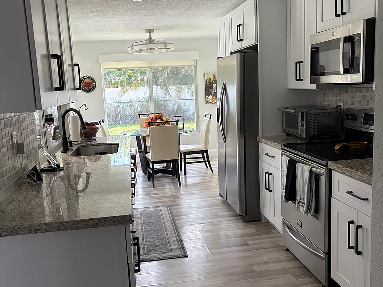 4102 Palm Tree Blvd — Photo 4