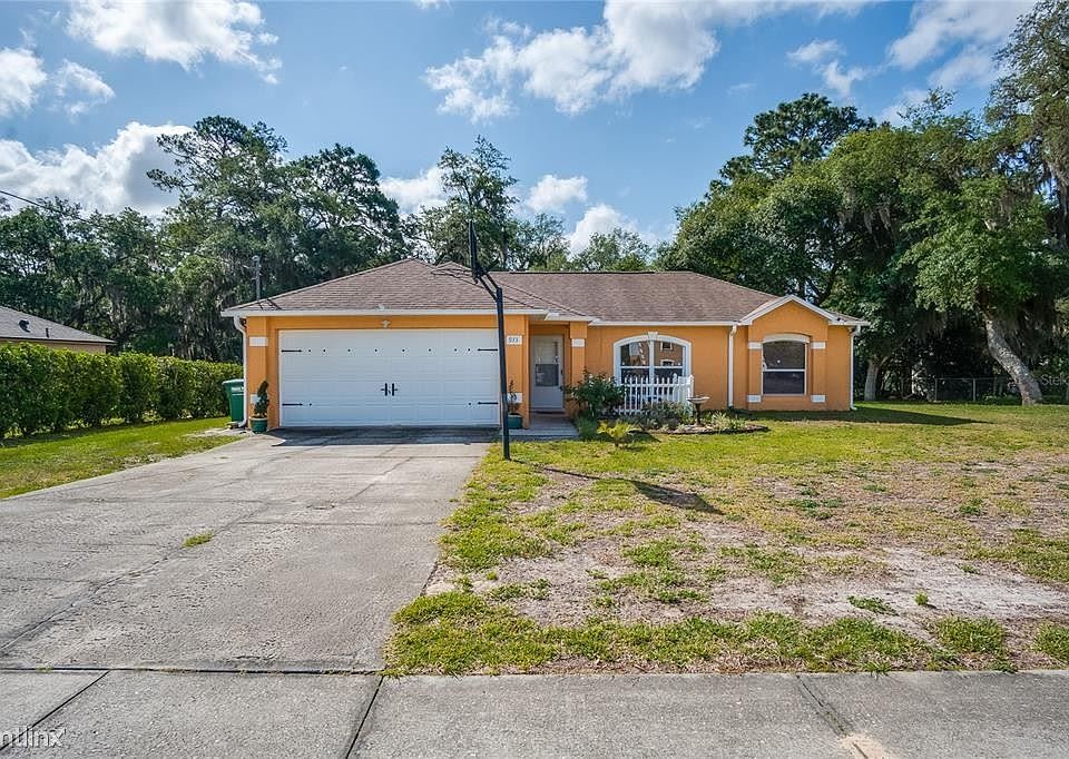 1st image of 933 Courtland Blvd