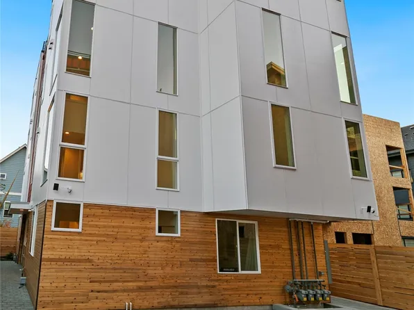 839 NW 54th Street #C, Seattle, WA 98107