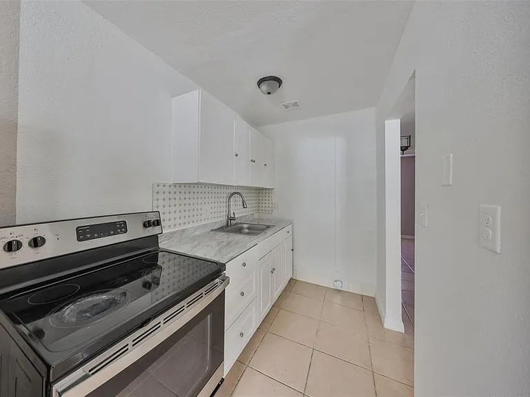 11708 Balm Riverview Rd — Photo 29