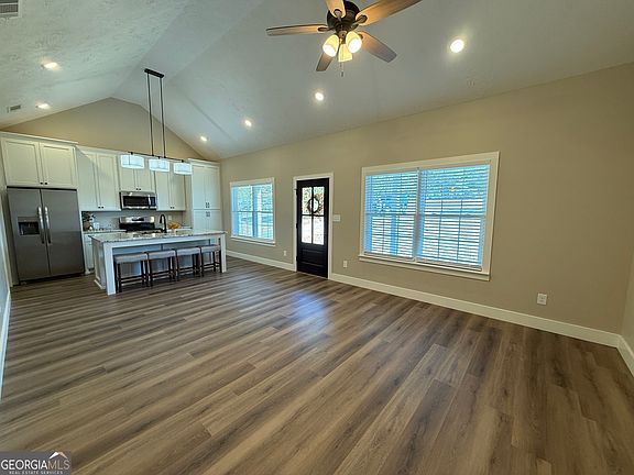 3rd image of 2578 Wrightsboro Rd
