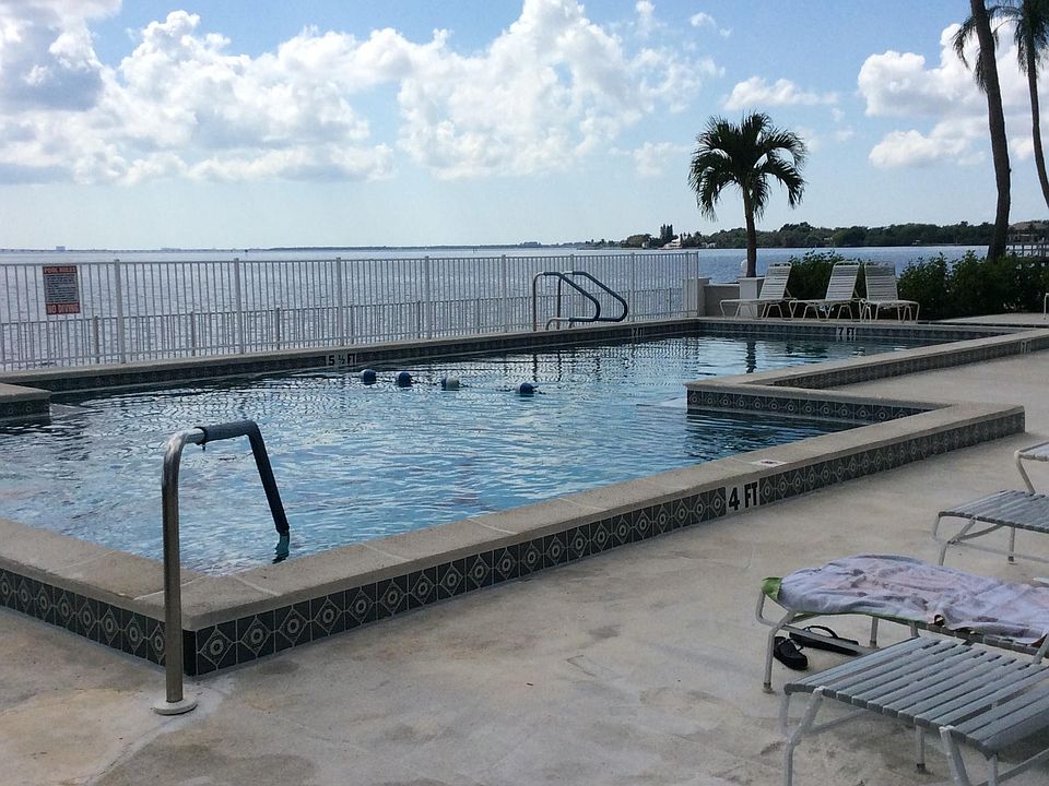 1st image of 3350 N Key Dr #111