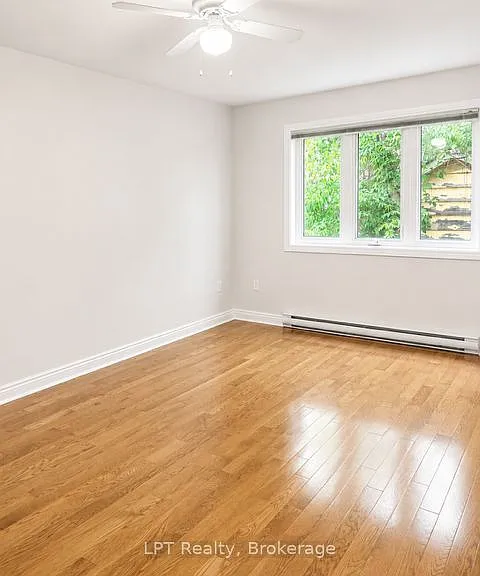 208 Centre St S #201 — Photo 9