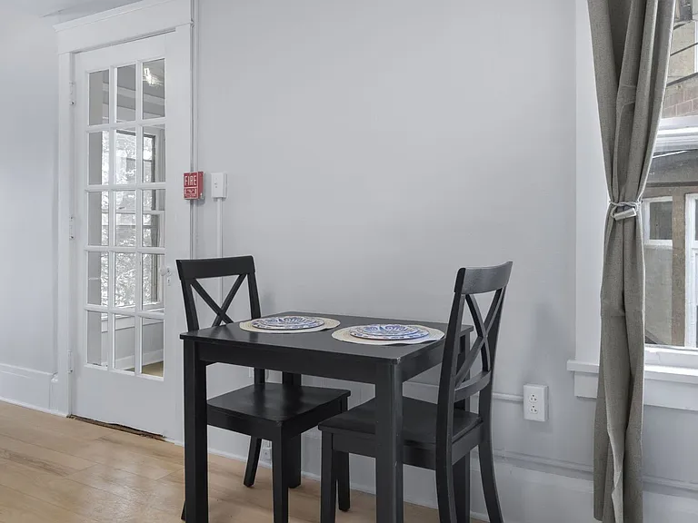 104 Harvard Pl — Photo 194