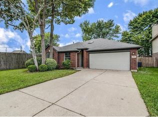 17162 Summer Hollow Dr, Sugar Land, TX 77498