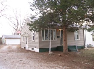 1040 N Oakdale Ave, Decatur, IL 62522