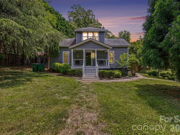 222 Hickory Grove Rd, Belmont, NC 28056