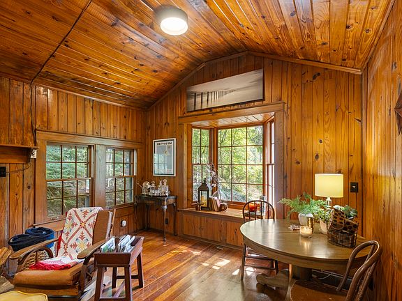 24th image of this home