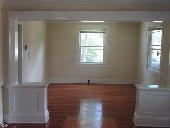 5th image of 4416 King St