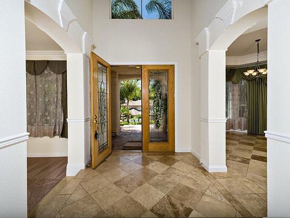 4th image of 38450 Shoal Creek Dr